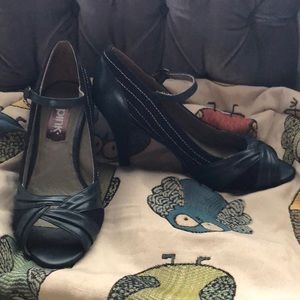 Pink Studio Retro Heels